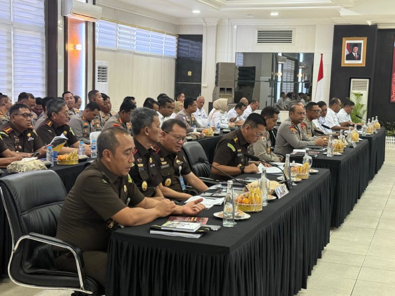 Kunjungan Kerja Komisi III DPR RI ke Kalimantan Barat – 4